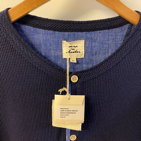 Sweatshirt - Picture 3 of 4